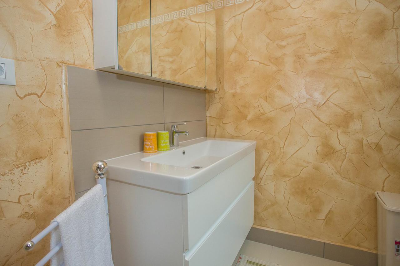 Villa Sunce Kaštelir Habitación foto